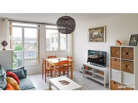 appartement 3 pièces 58 m²