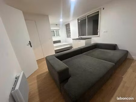studio 1 pièce 22 m²