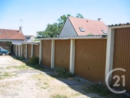 garage/box 8 m² corbeil essonnes