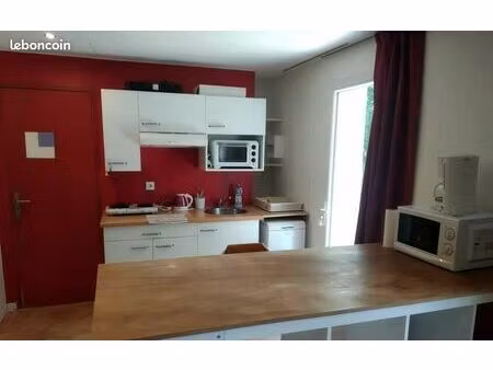 studio 1 pièce 25 m²