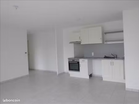 appartement 3 pièces 65 m²