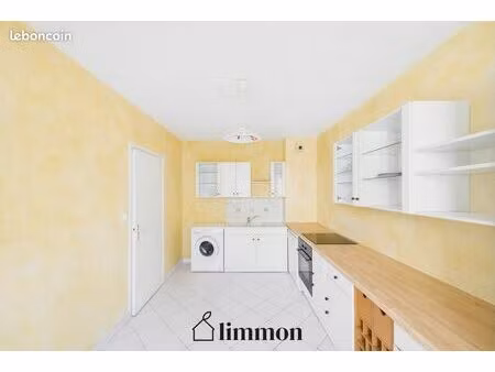 duplex 2 pièces 79 m²