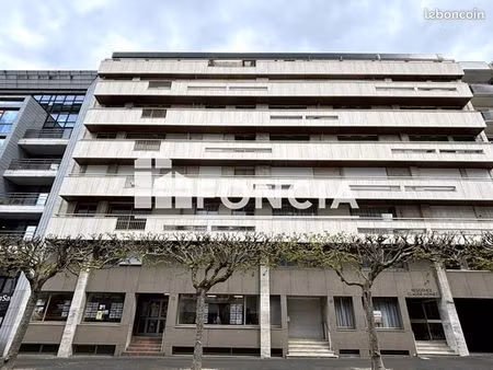 a vendre - local professionnel 450 m2 - emplacement premium a saint -brieuc