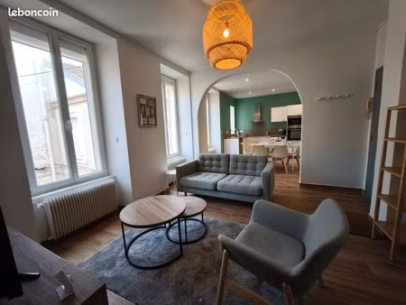 beau t4 64m2 rénové et meublé a neuf