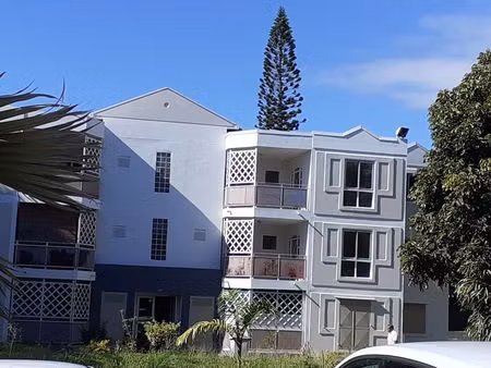 t1 de 31 m² st benoit 2 avenue jean monnet