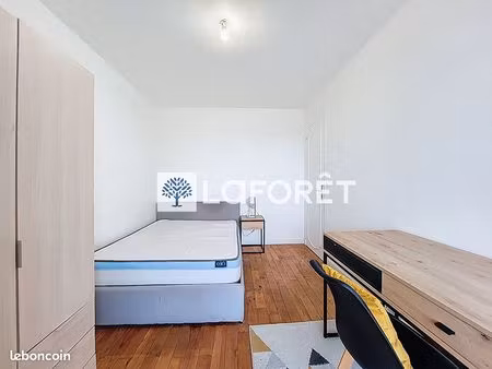 appartement 1 pièce 12 m²