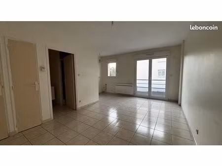 appartement 1 pièce 25 m²