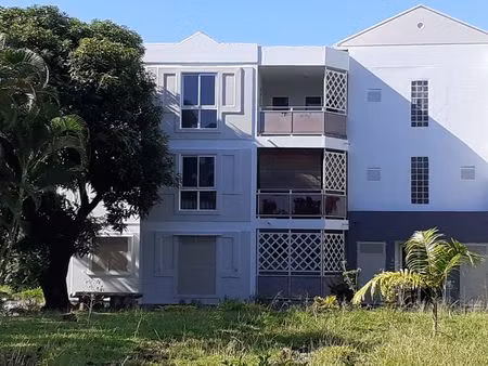 t3 de 58 m² st benoit 2 avenue jean monnet