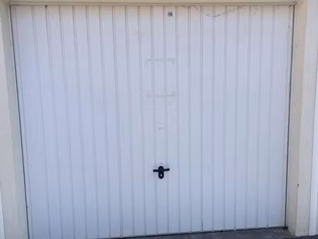garage/box 14 m² algrange