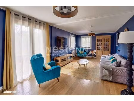 maison 5 pièces 169 m²