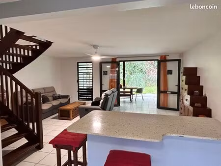 villa 4 pièces 80 m²