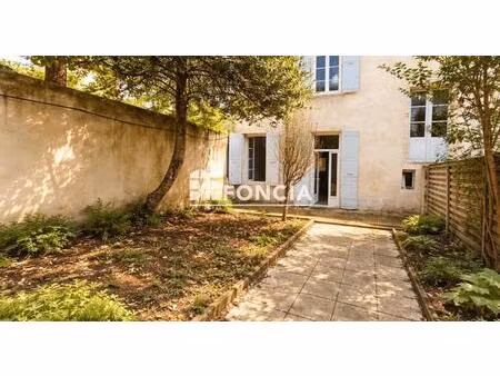 coeur de la ville t2 bis en rdc