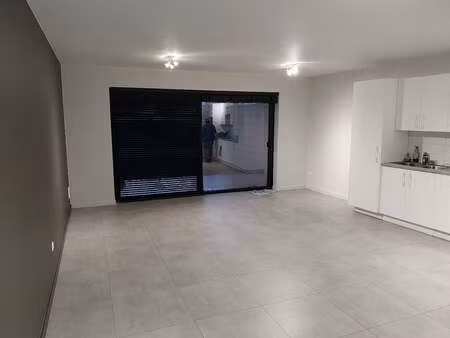 appartement à louer à sint-laureins € 825 (lke0z) - van meenen dennis | zimmo