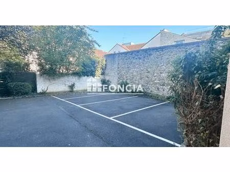 emplacement parking - sartrouville - vieux pays - 10 min gare -