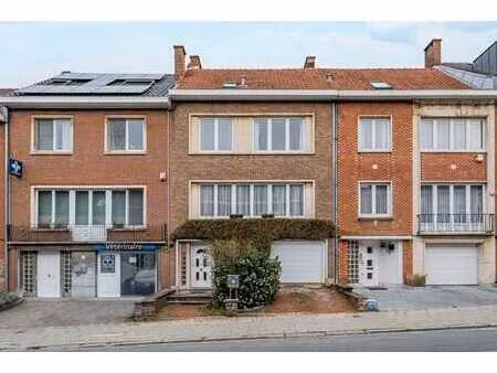 a proximité directe de la gare !