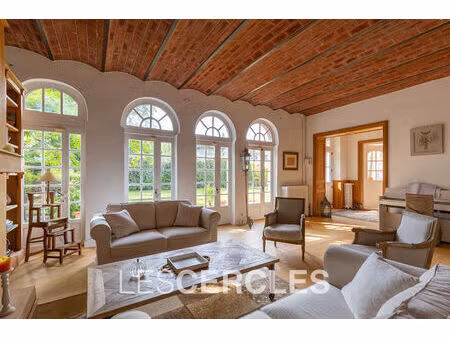 demeure de prestige 10 pièces de 232 m²