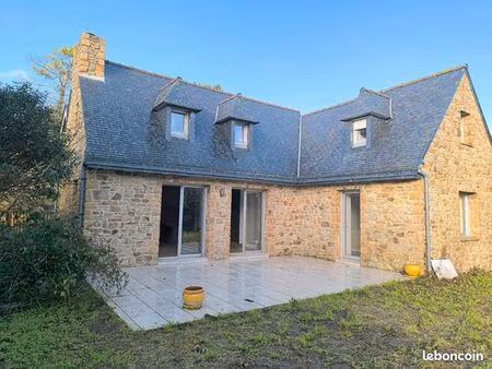 maison 6 pièces 93 m²