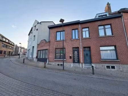 magnifique duplex de 2 chambres de 91m² entièrement rénové