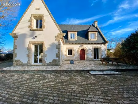 maison 9 pièces 182 m²