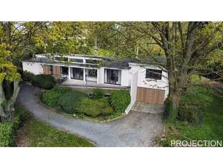 spacieuse villa a renover