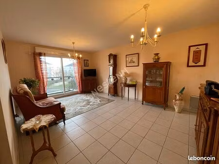 appartement 3 pièces 68 m²