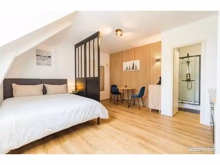 maison 7 pièces 145 m²