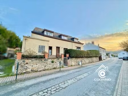 maison 3 façades à rénover + garage