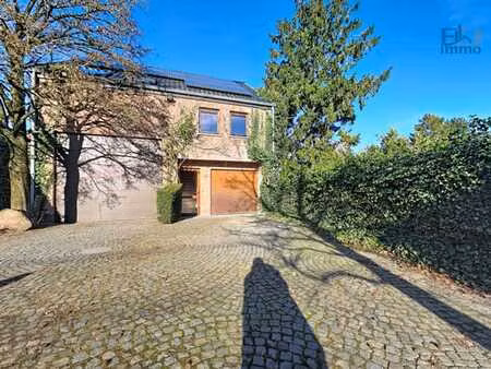 appartement ou petite maison 2 chambres