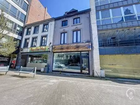 immeuble à vendre au centre-ville de ciney