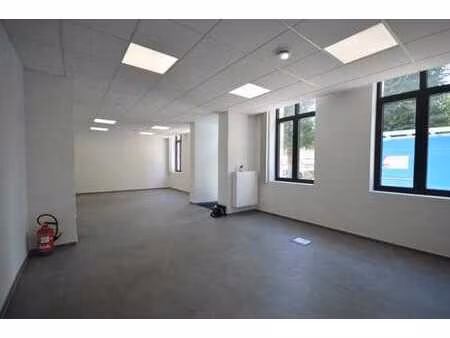 place de st symphorien  2/bureau - st symphorien