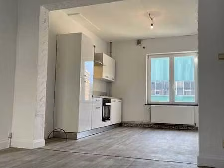 maison 4 chambres / terrasse / jardin