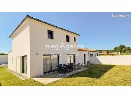 maison 6 pièces 141 m²