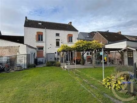 maison 3 façades avec magnifique jardin arboré