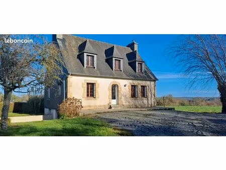 grande maison sur sous sol