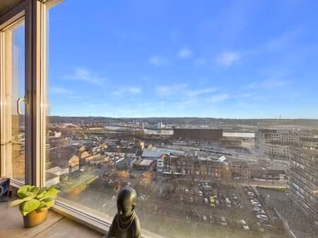 appartement lumineux 3 chambres avec balcon à herstal