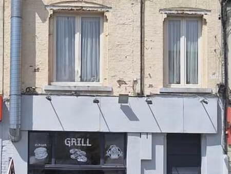 commerce snack et appartement