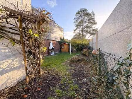 maison 4 chambres avec de grandes pièces généreuses – à rafr