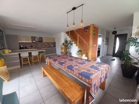 maison 8 pièces 149m2 ecouflant