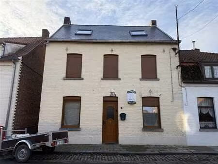 maison 6 chambres avec jardin  proche du centre de flobecq!