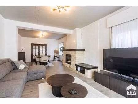 spacieuse maison avec 3 chambres à haaltert