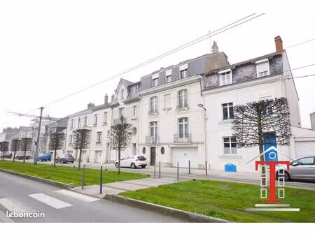 maison 13 pièces 320 m²