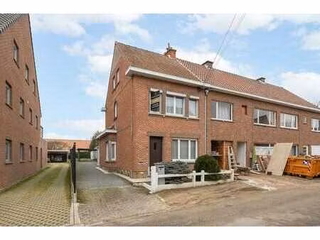 prachtig gelegen hob met veel potentieel in elversele