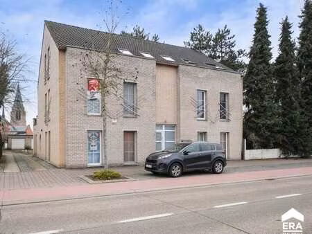appartement spacieux avec grande terrasse à hechtel-eksel