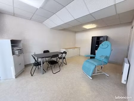 local commercial libre d'occupation