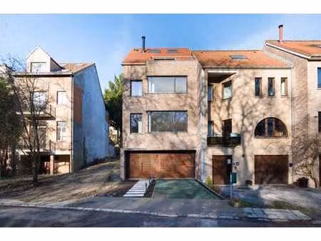 watermael boistfort - proche de la place wiener