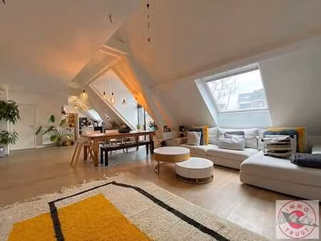 tour & taxis / splendide penthouse  4 chambres  2 terrasses