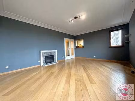 meiser / bel appartement de 75m²  1 ch  terrasse et parking