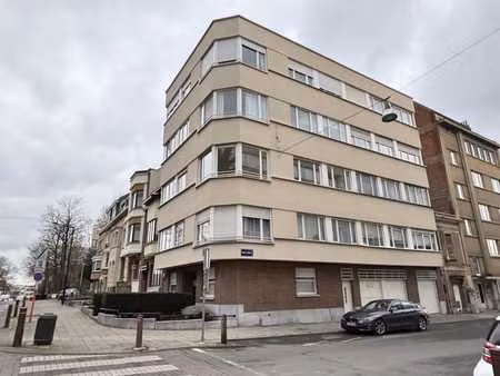 quartier montjoie/ churchill et bois de la cambre