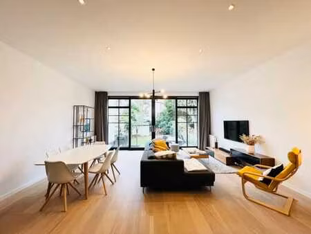 magnifique maison avec terrasse et jardin !