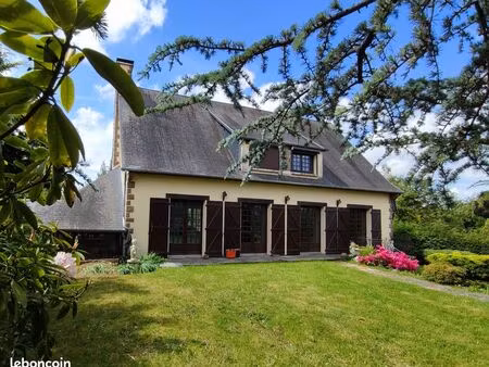 maison 180 m2 dans centre ville  rare parc arboré de 3500 m2 au calme